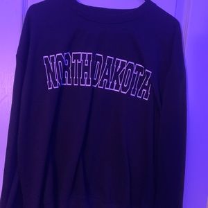 North Dakota sweat shirt 💙